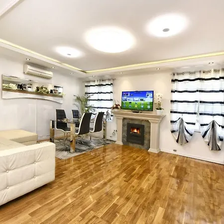 Markovski Apartment